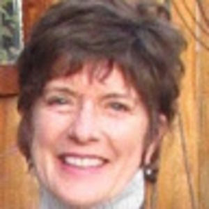 Meet your Posher, Nola